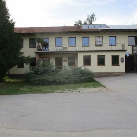 Отель Dorfwirtshaus Rauch Eschabruck Экстерьер фото
