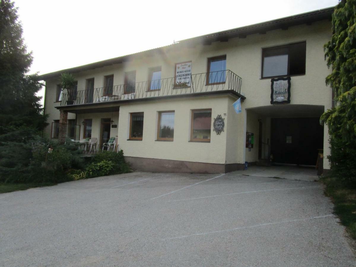 Отель Dorfwirtshaus Rauch Eschabruck Экстерьер фото