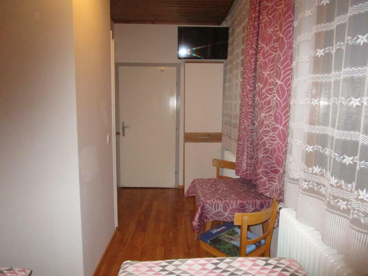 Отель Dorfwirtshaus Rauch Eschabruck Экстерьер фото